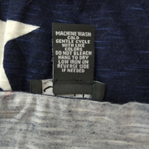 2/$15 Patriotic Stars Crew Tee in Navy, Red, and White Size 2X - Picture 5 of 6